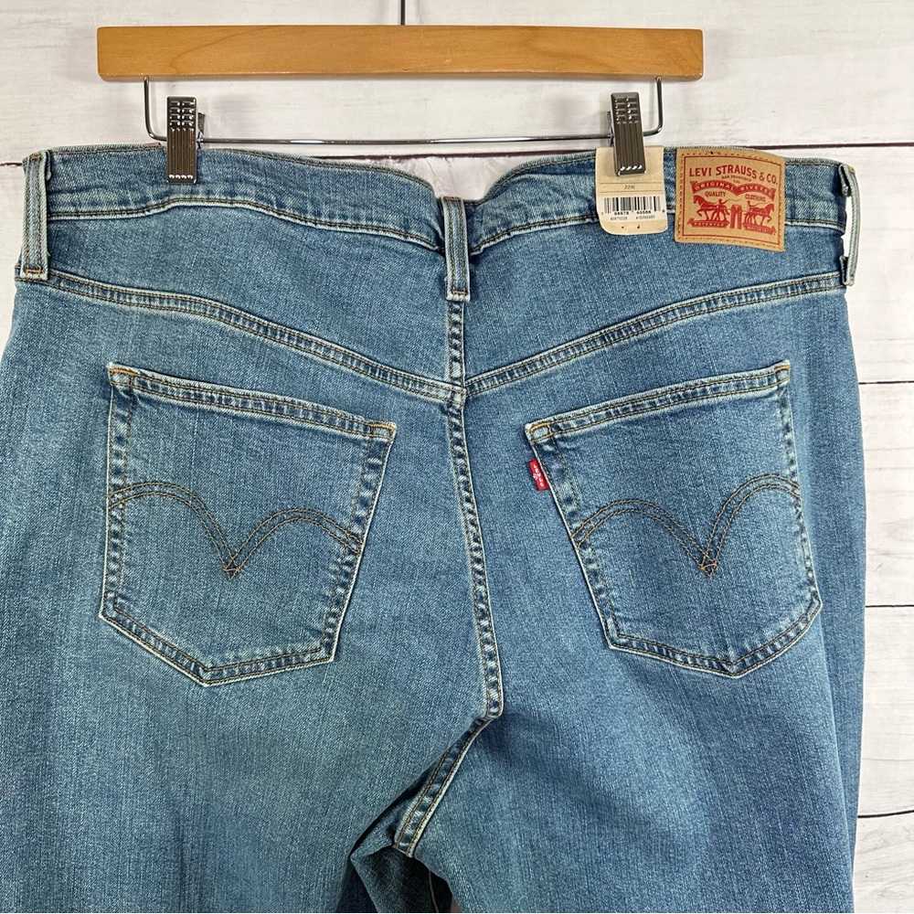 NWT Levi's Women's Wedgie Straight High Rise Ankle Jeans Size 22W - Picture 3 of 11